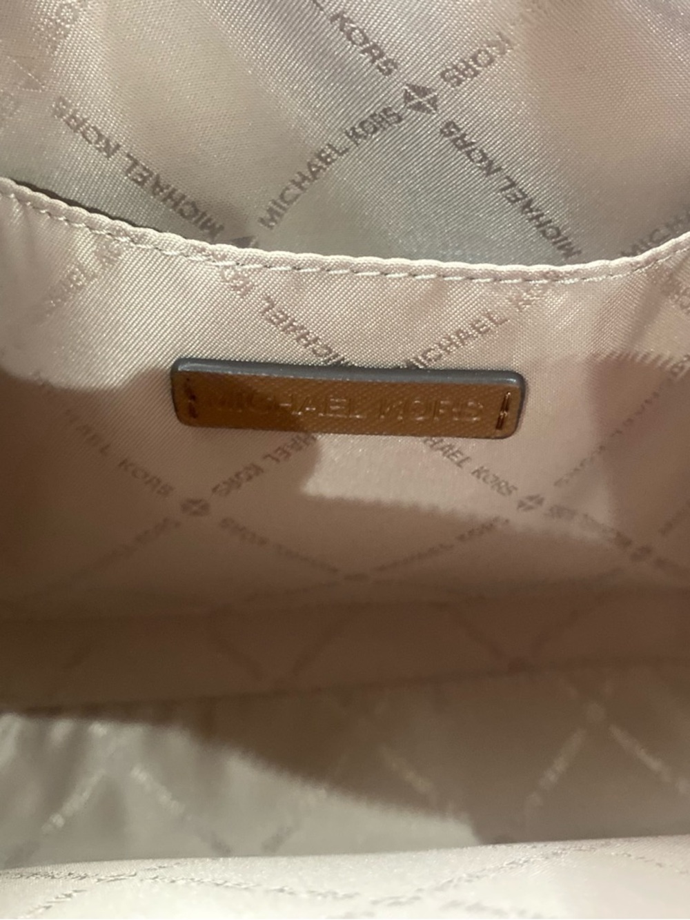 NWT Michael Kors Jet Set Travel Logo Crossbody Bag in Brown/Signature - Picture 4 of 6